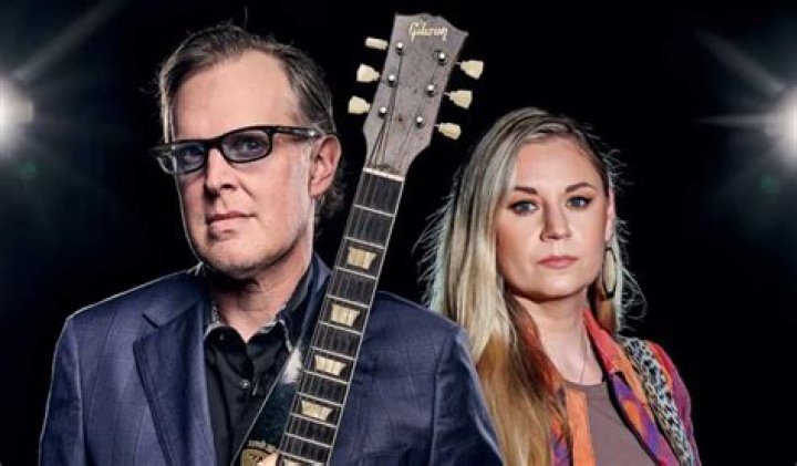 Discovering The Life Of Joe Bonamassa's Wife Through Pictures