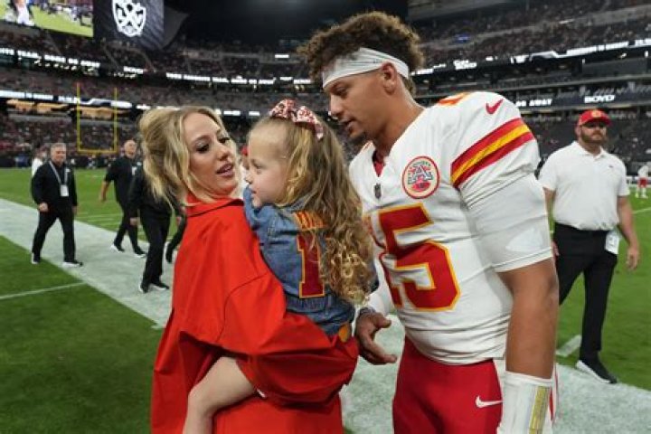 Exciting News: Mahomes And Wife Expecting In 2024