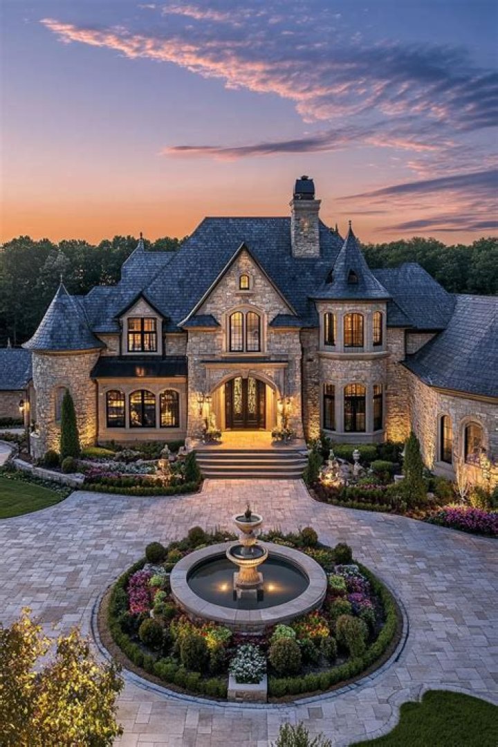 Exploring The Allure Of Mansions: A Journey Through Opulence