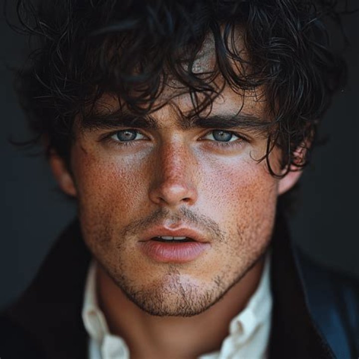 Exploring The World Of Film Og TV-serier Med Edward Bluemel