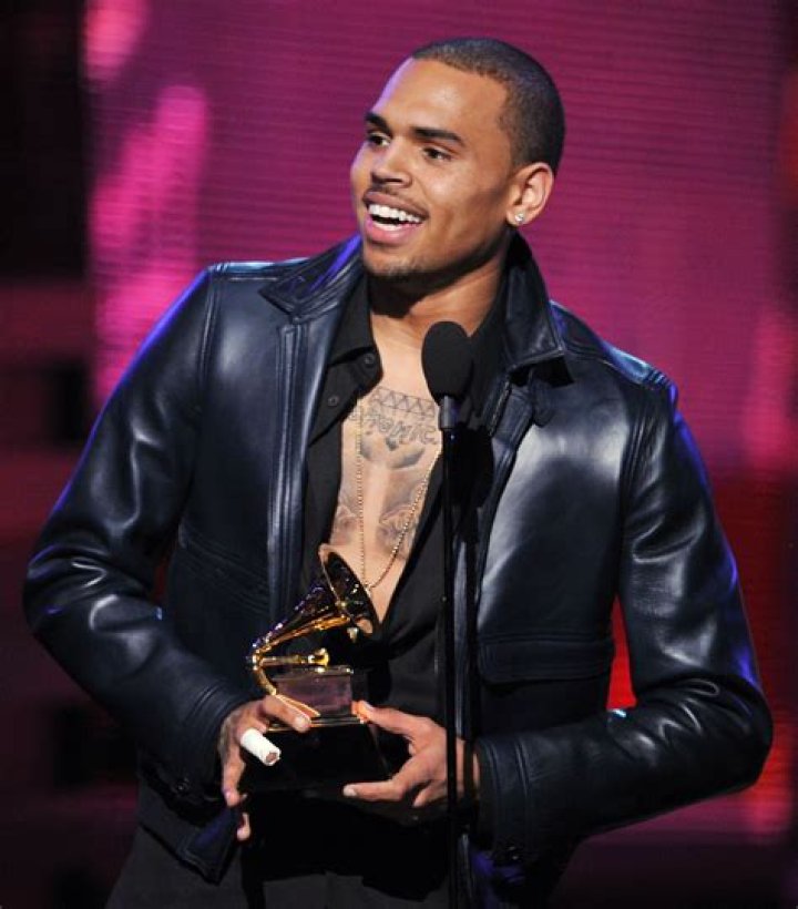 How Much Cash Money Does Chris Brown Have?
