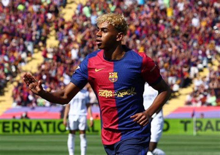 Lamine Yamal's International Goals: Breaking Records And Making History