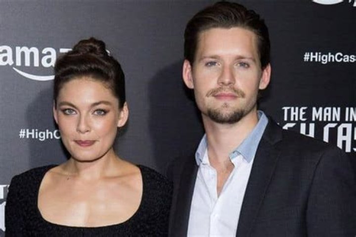 Luke Kleintank And Christina Vignaud Tie The Knot: A Hollywood Wedding