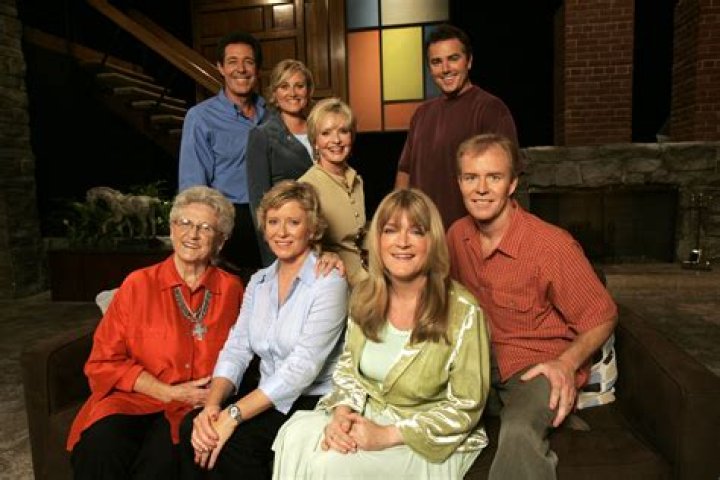 The Brady Bunch: Uncovering The Story Behind Tom Brady's Sisters