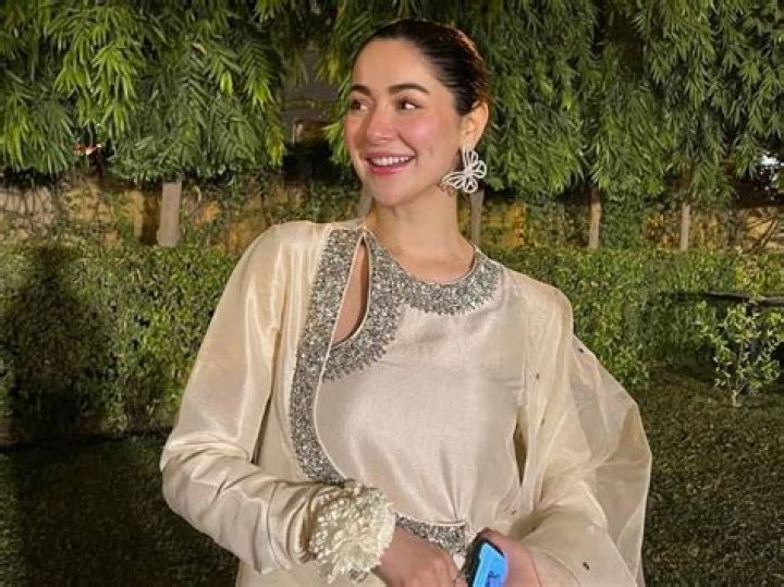 Unveiling The Charisma: Hania Amir's Age And Height