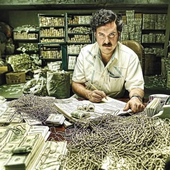 Unveiling The Daily Wealth Of Pablo Escobar: How Much Money Was Escobar Making A Day?