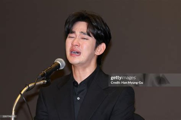 Unveiling The Wealth Of A Star: What Is Kim Soo Hyun's Net Worth?