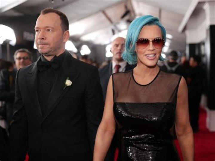 When Love Turns To Dust: The Jenny McCarthy And Donnie Wahlberg Split